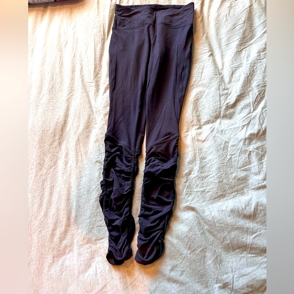 Black, Lululemon legging; size 8; high waist; super soft